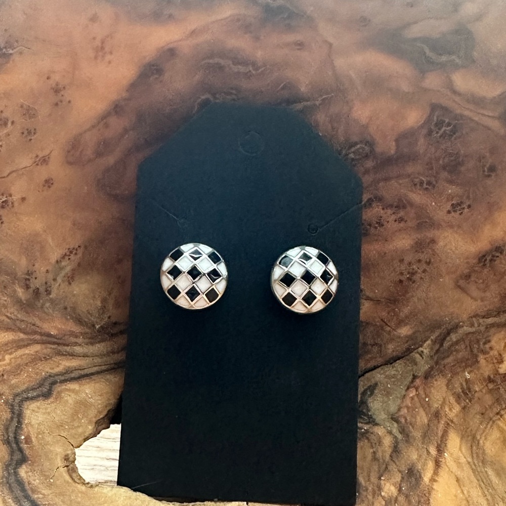 Checkered earrings